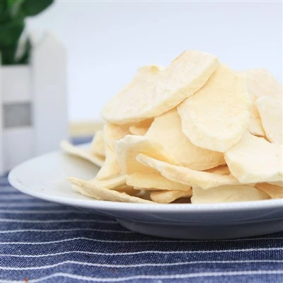 Pakasta kuivattuja fuji -omena -sirpaleita